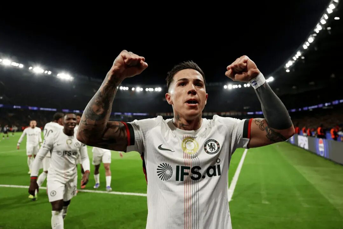 恩佐未来悬而未决 皇马中场引援计划待揭晓