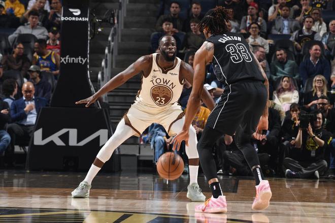 勇士逆转篮网！桑托斯31分率队险胜