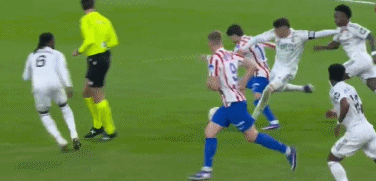 皇马双线告捷复仇马竞 巴萨五连胜领跑西甲