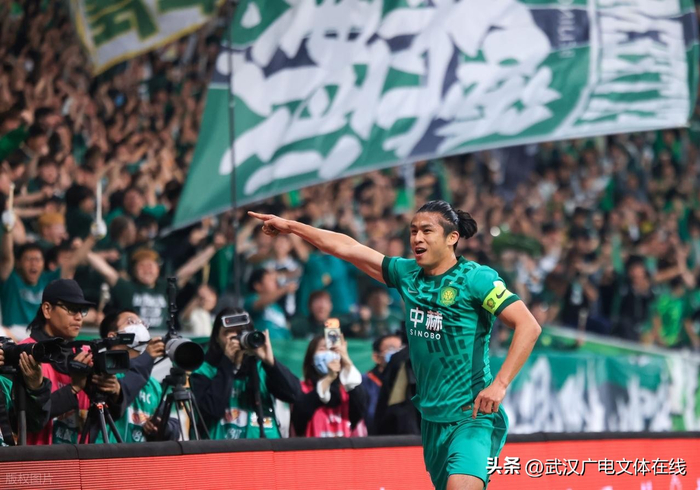 中超第5轮创历史观赛纪录 申花德比引爆主场激情