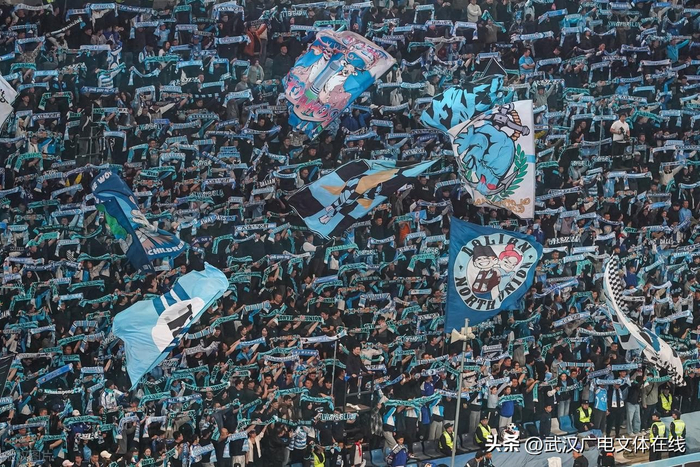 中超第5轮创历史观赛纪录 申花德比引爆主场激情