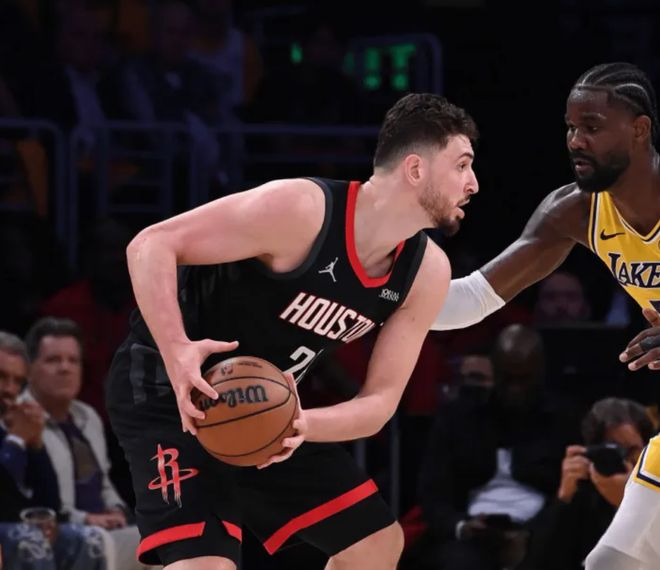 火箭季后赛惨败湖人 进攻防守双线崩盘引担忧